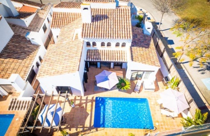 Reventa - Villa - Banos y Mendigo - El Valle Golf Resort