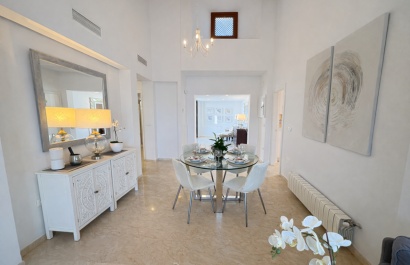 Reventa - Villa - Banos y Mendigo - El Valle Golf Resort