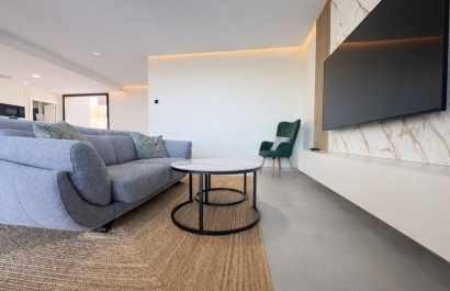 Herverkoop - Villa - Altaona Golf and Country Village