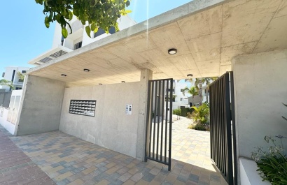 Reventa - Apartamento - Santa Rosalia Lake and Life Resort