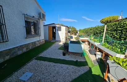 Resale - Villa - San Fulgencio