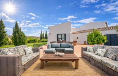 Resale - Villa - Banos y Mendigo - El Valle Golf Resort