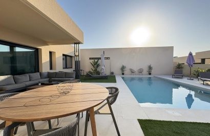 Herverkoop - Villa - Altaona Golf and Country Village