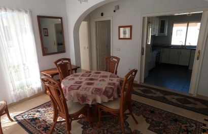 Resale - Villa - Algorfa