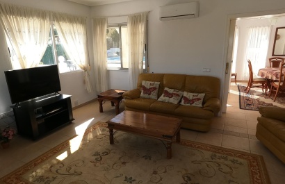 Resale - Villa - Algorfa