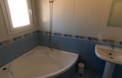 Resale - Villa - Algorfa