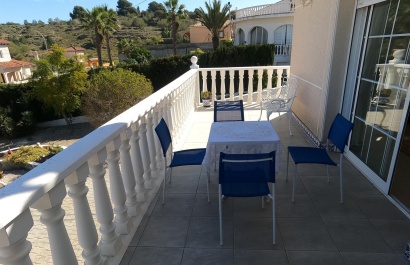 Resale - Villa - Algorfa