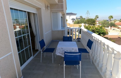 Resale - Villa - Algorfa