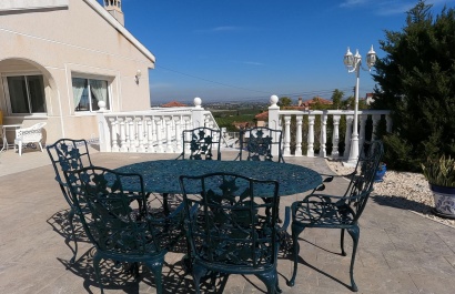 Resale - Villa - Algorfa