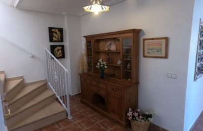 Resale - Villa - Algorfa