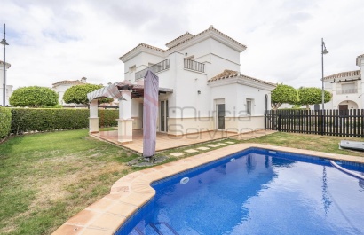 Resale - Villa - Roldan - La Torre Golf Resort