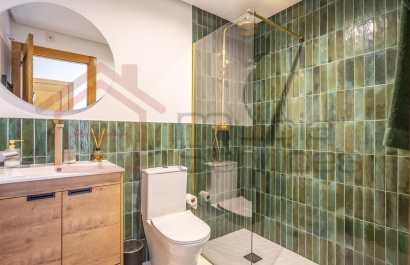 Resale - Townhouse - Roldan - La Torre Golf Resort