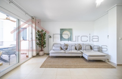 Resale - Townhouse - Roldan - La Torre Golf Resort