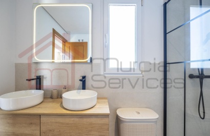 Resale - Townhouse - Roldan - La Torre Golf Resort