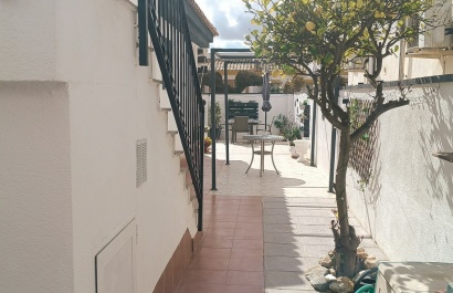 Reventa - Villa - Sucina