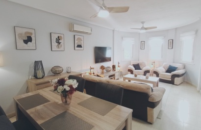 Reventa - Villa - Sucina