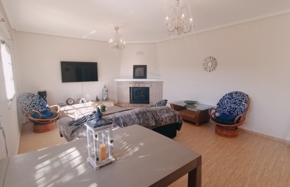 Herverkoop - Villa - Avileses