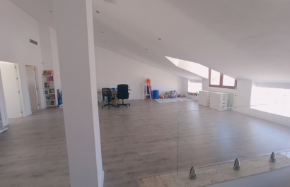 Herverkoop - Herenhuis - Roldan - Costa Calida