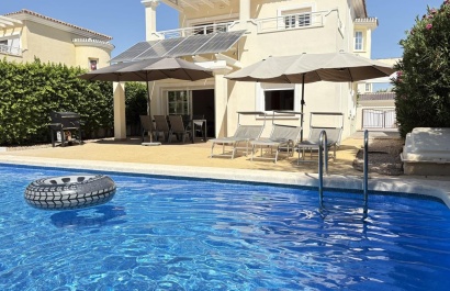 Cuisine moderne rénovée villa Murcie